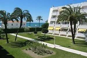 Piramides Puerto Blanco Hotel Torre Del Mar Spain
